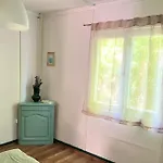 Rege 32 Vendeghaz
