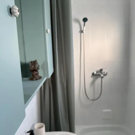 Rege 32 Vendeghaz * Szántód